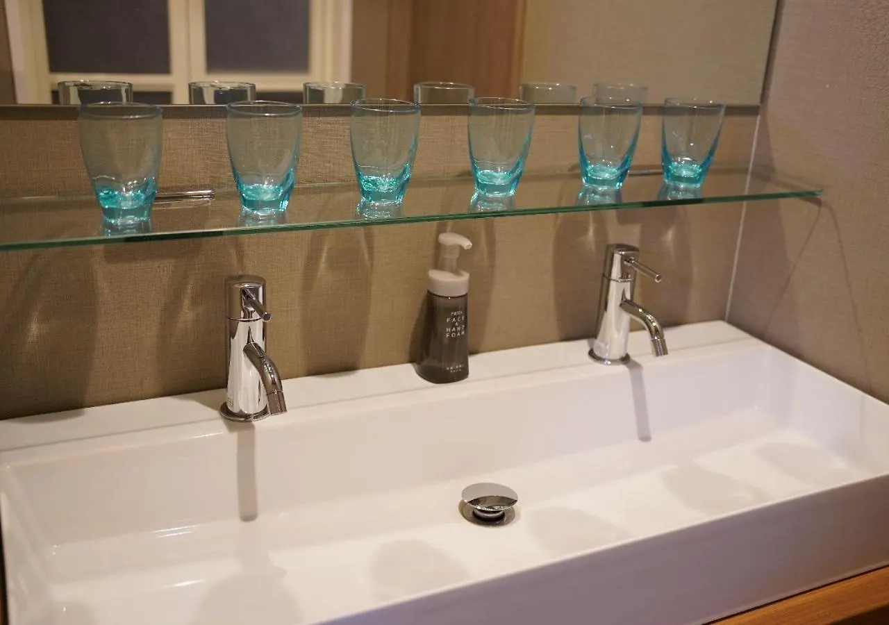 Welina Hotel Premier Shinsaibashi Osaka 3*,
